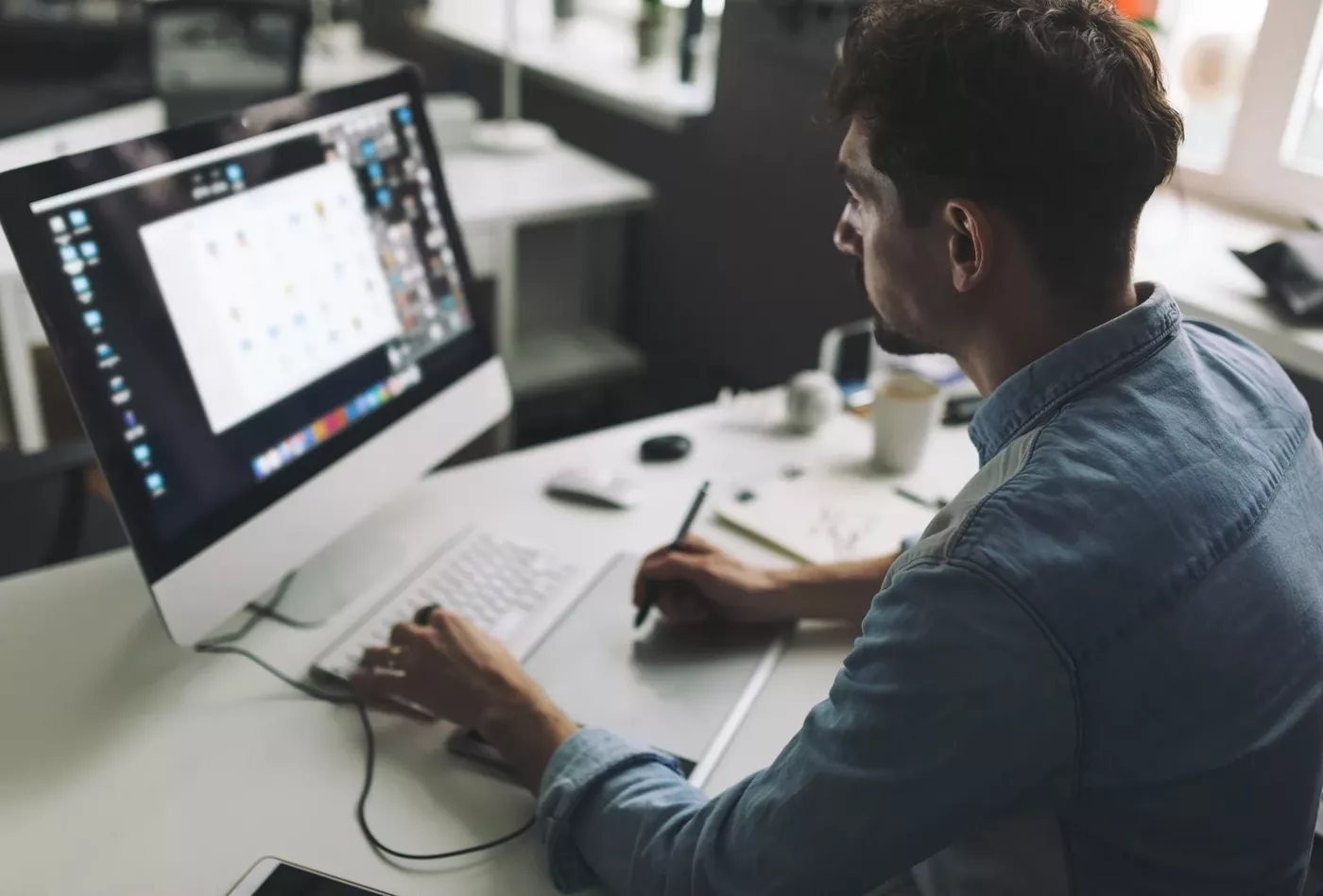 Consejos para cuidar tu vista en el trabajo